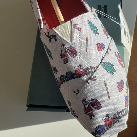 Santa Claus TOMS Limited Edition - Picture 5 of 6